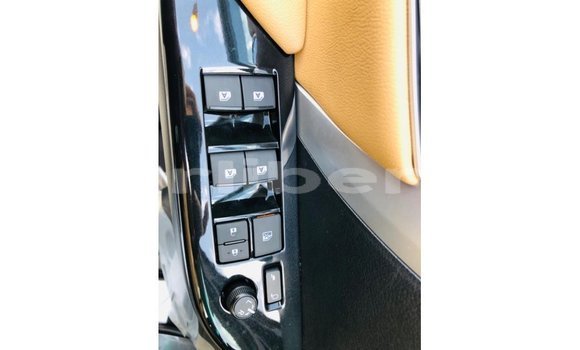 Acheter Import Voiture Toyota Fortuner Noir à Import - Dubai, Comté de Bomi Acheter Import Voiture Toyota Fortuner Noir à Import - Dubai, Comté de Bomi