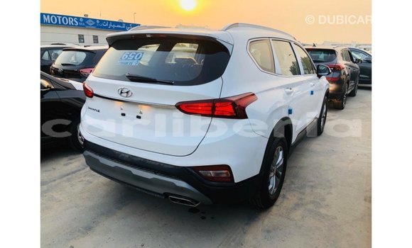 Buy Import Hyundai Santa Fe White Car in Import - Dubai in Bomi County Buy Import Hyundai Santa Fe White Car in Import - Dubai in Bomi County