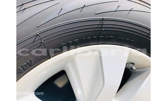 Acheter Import Voiture Toyota Hilux Blanc à Import - Dubai, Comté de Bomi Acheter Import Voiture Toyota Hilux Blanc à Import - Dubai, Comté de Bomi