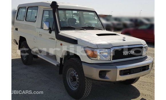 Buy Import Toyota Land Cruiser White Car in Import - Dubai in Bomi County Buy Import Toyota Land Cruiser White Car in Import - Dubai in Bomi County
