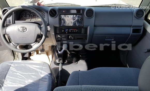 Buy Import Toyota Land Cruiser White Car in Import - Dubai in Bomi County Buy Import Toyota Land Cruiser White Car in Import - Dubai in Bomi County