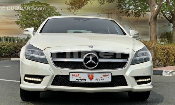 Buy Import Mercedes-Benz 190 White Car in Import - Dubai in Bomi County Buy Import Mercedes-Benz 190 White Car in Import - Dubai in Bomi County