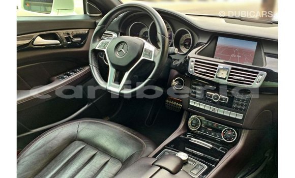 Buy Import Mercedes-Benz 190 White Car in Import - Dubai in Bomi County Buy Import Mercedes-Benz 190 White Car in Import - Dubai in Bomi County
