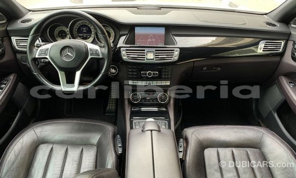 Buy Import Mercedes-Benz 190 White Car in Import - Dubai in Bomi County Buy Import Mercedes-Benz 190 White Car in Import - Dubai in Bomi County