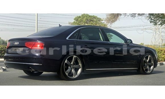 Acheter Import Voiture Audi A8 Bleu à Import - Dubai, Comté de Bomi Acheter Import Voiture Audi A8 Bleu à Import - Dubai, Comté de Bomi