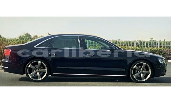 Acheter Import Voiture Audi A8 Bleu à Import - Dubai, Comté de Bomi Acheter Import Voiture Audi A8 Bleu à Import - Dubai, Comté de Bomi