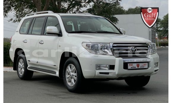 Buy Import Toyota Land Cruiser White Car in Import - Dubai in Bomi County