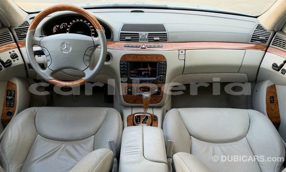 Buy Import Mercedes-Benz 200 Blue Car in Import - Dubai in Bomi County Buy Import Mercedes-Benz 200 Blue Car in Import - Dubai in Bomi County