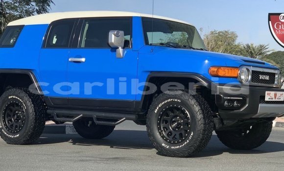 Acheter Import Voiture Toyota FJ Cruiser Bleu à Import - Dubai, Comté de Bomi Acheter Import Voiture Toyota FJ Cruiser Bleu à Import - Dubai, Comté de Bomi