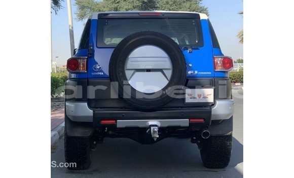 Acheter Import Voiture Toyota FJ Cruiser Bleu à Import - Dubai, Comté de Bomi Acheter Import Voiture Toyota FJ Cruiser Bleu à Import - Dubai, Comté de Bomi