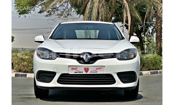 Acheter Import Voiture Renault Fluence Blanc à Import - Dubai, Comté de Bomi Acheter Import Voiture Renault Fluence Blanc à Import - Dubai, Comté de Bomi