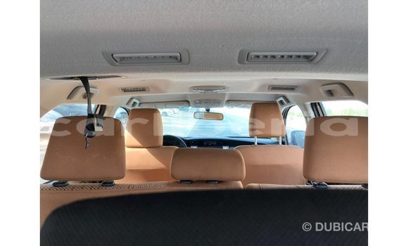 Acheter Import Voiture Toyota Fortuner Blanc à Import - Dubai, Comté de Bomi Acheter Import Voiture Toyota Fortuner Blanc à Import - Dubai, Comté de Bomi