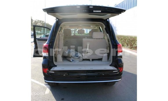 Buy Import Toyota Land Cruiser Black Car in Import - Dubai in Bomi County Buy Import Toyota Land Cruiser Black Car in Import - Dubai in Bomi County