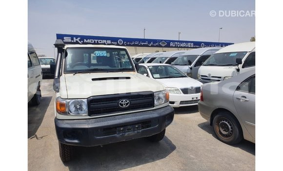 Buy Import Toyota Land Cruiser White Car in Import - Dubai in Bomi County Buy Import Toyota Land Cruiser White Car in Import - Dubai in Bomi County