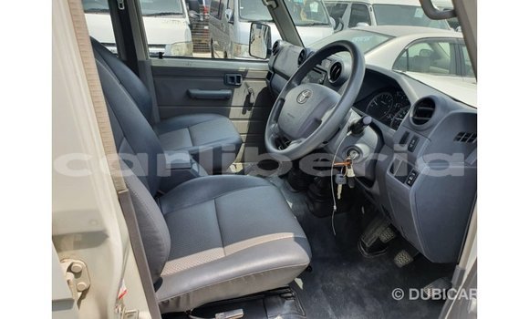 Buy Import Toyota Land Cruiser White Car in Import - Dubai in Bomi County Buy Import Toyota Land Cruiser White Car in Import - Dubai in Bomi County