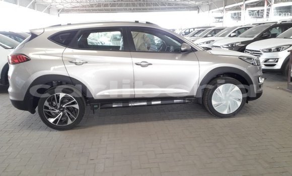 Acheter Import Voiture Hyundai Tucson Autre à Import - Dubai, Comté de Bomi Acheter Import Voiture Hyundai Tucson Autre à Import - Dubai, Comté de Bomi