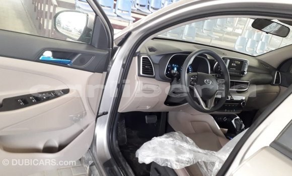 Acheter Import Voiture Hyundai Tucson Autre à Import - Dubai, Comté de Bomi Acheter Import Voiture Hyundai Tucson Autre à Import - Dubai, Comté de Bomi