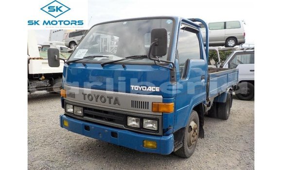 Buy Import Toyota Dyna Blue Truck in Import - Dubai in Bomi County Buy Import Toyota Dyna Blue Truck in Import - Dubai in Bomi County