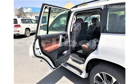 Buy Import Toyota Land Cruiser White Car in Import - Dubai in Bomi County Buy Import Toyota Land Cruiser White Car in Import - Dubai in Bomi County