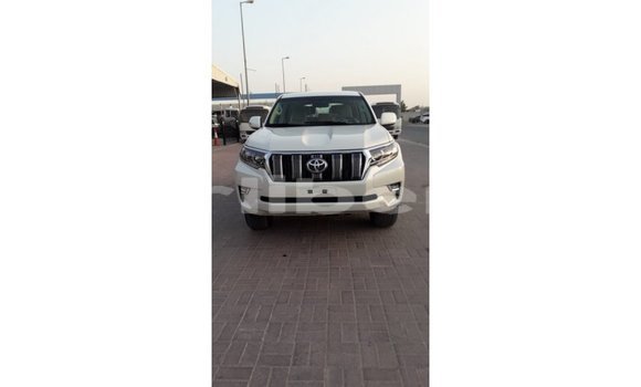 Buy Import Toyota Prado White Car in Import - Dubai in Bomi County
