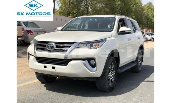 Buy Import Toyota Fortuner White Car in Import - Dubai in Bomi County