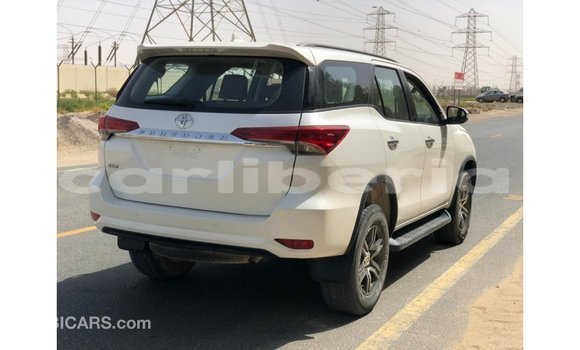 Buy Import Toyota Fortuner White Car in Import - Dubai in Bomi County Buy Import Toyota Fortuner White Car in Import - Dubai in Bomi County