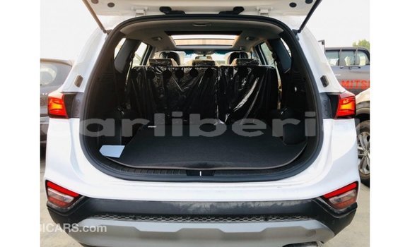 Buy Import Hyundai Santa Fe White Car in Import - Dubai in Bomi County Buy Import Hyundai Santa Fe White Car in Import - Dubai in Bomi County