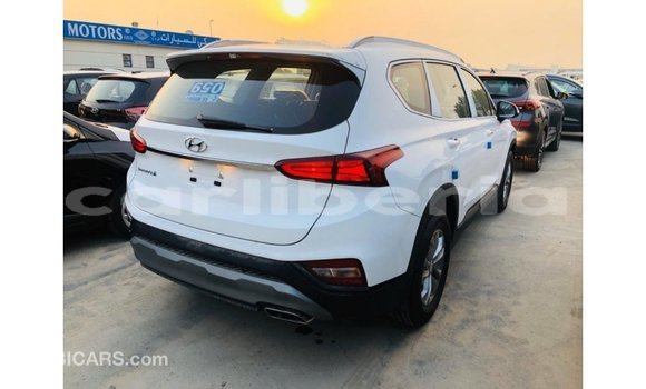 Buy Import Hyundai Santa Fe White Car in Import - Dubai in Bomi County Buy Import Hyundai Santa Fe White Car in Import - Dubai in Bomi County