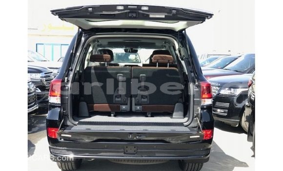 Buy Import Toyota Land Cruiser Black Car in Import - Dubai in Bomi County Buy Import Toyota Land Cruiser Black Car in Import - Dubai in Bomi County
