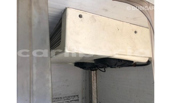 Buy Import Toyota Hiace White Car in Import - Dubai in Bomi County Buy Import Toyota Hiace White Car in Import - Dubai in Bomi County