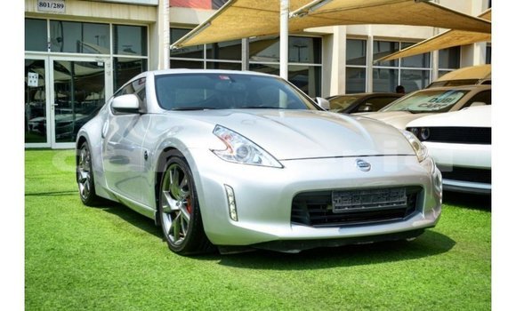 Acheter Import Voiture Nissan 370Z Autre à Import - Dubai, Comté de Bomi