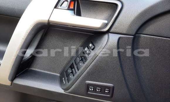Buy Used Toyota Land Cruiser Beige Car in Monrovia in Montserrado County Buy Used Toyota Land Cruiser Beige Car in Monrovia in Montserrado County