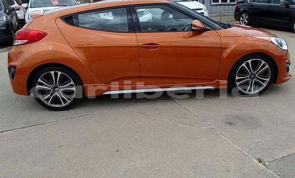 Buy Used Hyundai Veloster Brown Car in Monrovia in Montserrado County