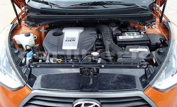 Acheter Occasion Voiture Hyundai Veloster Marron à Monrovia, Comté de Montserrado Acheter Occasion Voiture Hyundai Veloster Marron à Monrovia, Comté de Montserrado