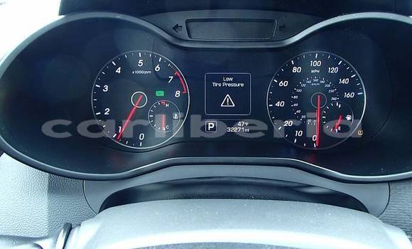 Acheter Occasion Voiture Hyundai Veloster Marron à Monrovia, Comté de Montserrado Acheter Occasion Voiture Hyundai Veloster Marron à Monrovia, Comté de Montserrado