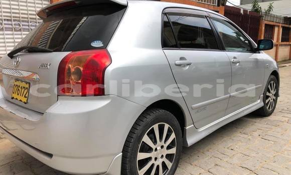 Buy Used Toyota Runx Beige Car in Monrovia in Montserrado County Buy Used Toyota Runx Beige Car in Monrovia in Montserrado County