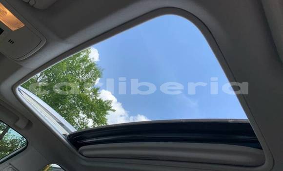 Buy Used Toyota RAV4 White Car in Monrovia in Montserrado County Buy Used Toyota RAV4 White Car in Monrovia in Montserrado County