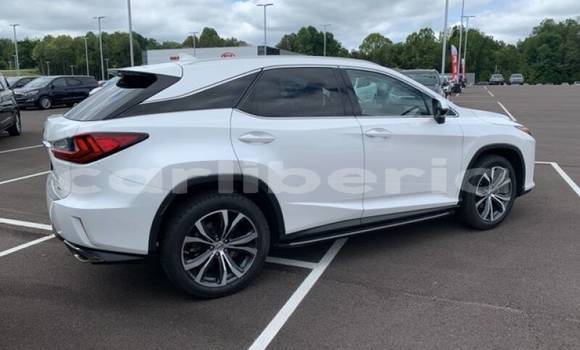 Buy Used Lexus RX 350 White Car in Monrovia in Montserrado County Buy Used Lexus RX 350 White Car in Monrovia in Montserrado County