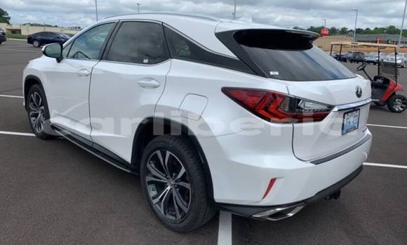 Buy Used Lexus RX 350 White Car in Monrovia in Montserrado County Buy Used Lexus RX 350 White Car in Monrovia in Montserrado County