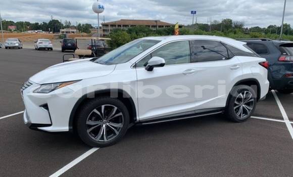 Buy Used Lexus RX 350 White Car in Monrovia in Montserrado County Buy Used Lexus RX 350 White Car in Monrovia in Montserrado County