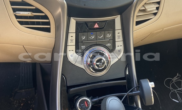 Acheter Occasion Voiture Hyundai Elantra Bleu à Monrovia, Comté de Montserrado Acheter Occasion Voiture Hyundai Elantra Bleu à Monrovia, Comté de Montserrado