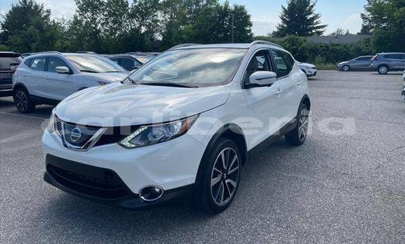 Acheter Occasion Voiture Nissan Rogue Blanc à Monrovia, Comté de Montserrado Acheter Occasion Voiture Nissan Rogue Blanc à Monrovia, Comté de Montserrado