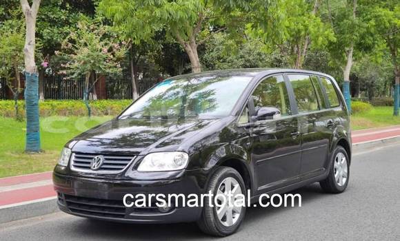Buy Used Volkswagen Touran Silver Car in Monrovia in Montserrado County Buy Used Volkswagen Touran Silver Car in Monrovia in Montserrado County
