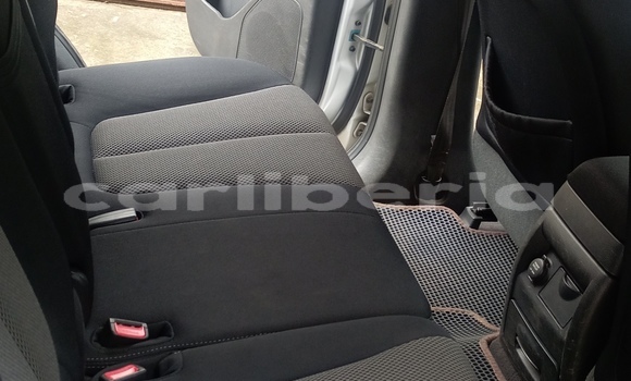 Acheter Occasion Voiture Hyundai Santa Fe Gris à Monrovia, Comté de Montserrado Acheter Occasion Voiture Hyundai Santa Fe Gris à Monrovia, Comté de Montserrado