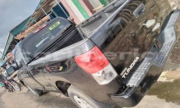 Acheter Occasion Voiture Toyota Tundra Noir à Monrovia, Comté de Montserrado Acheter Occasion Voiture Toyota Tundra Noir à Monrovia, Comté de Montserrado