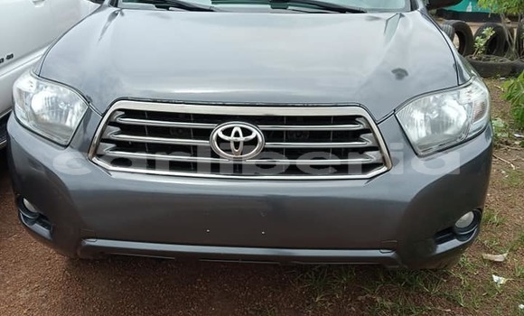 Acheter Occasion Voiture Toyota Highlander Autre à Monrovia, Comté de Montserrado Acheter Occasion Voiture Toyota Highlander Autre à Monrovia, Comté de Montserrado