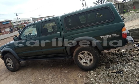 Acheter Occasion Voiture Toyota Tacoma Vert à Monrovia, Comté de Montserrado Acheter Occasion Voiture Toyota Tacoma Vert à Monrovia, Comté de Montserrado