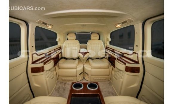 Buy Import Mercedes-Benz 250 Black Car in Import - Dubai in Bomi County