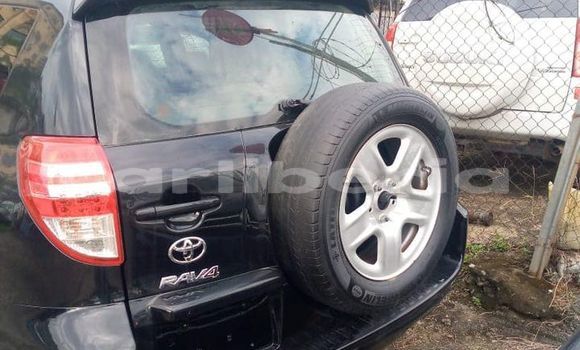 Buy Used Toyota RAV4 Black Car in Monrovia in Montserrado County Buy Used Toyota RAV4 Black Car in Monrovia in Montserrado County