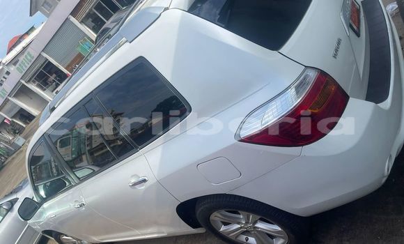Buy Used Toyota Highlander White Car in Monrovia in Montserrado County Buy Used Toyota Highlander White Car in Monrovia in Montserrado County